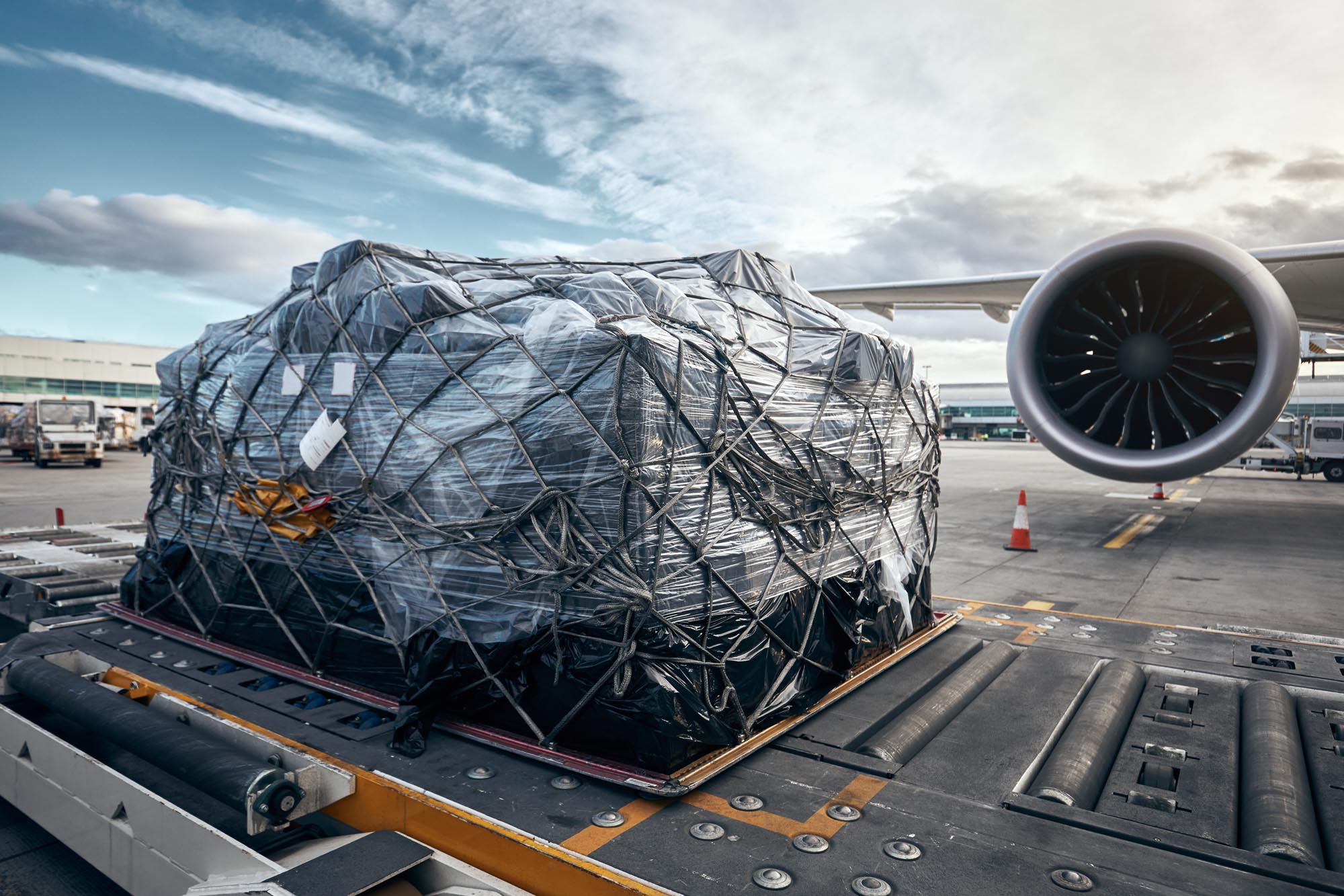 Cargo Handling- Lording - unloading 